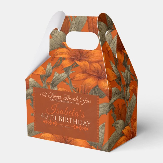 Caja Para Regalos Cumpleaños al aire libre con flores de lirios pers (Front Side)