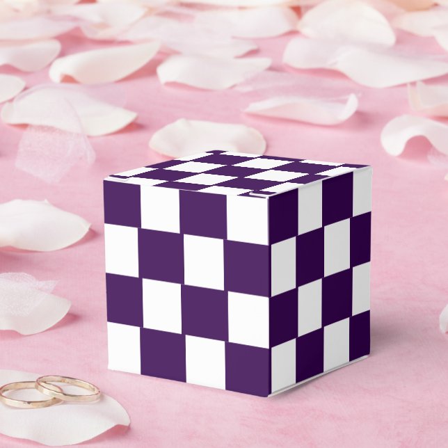 Caja Para Regalos Dark Purple with White Square Pattern Classic (Boda)
