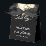 Caja Para Regalos Discoteca Disco Ball del Partido de los Años 70 de<br><div class="desc">Eleva tu celebración de cumpleaños número 60 con nuestra Caja de Favor Disco Ball de la Fiesta de los 70 Años. Esta caja de cambios capta la esencia de la era de la discoteca, lo que la convierte en la elección perfecta para un bash con temática disco o para cualquier...</div>