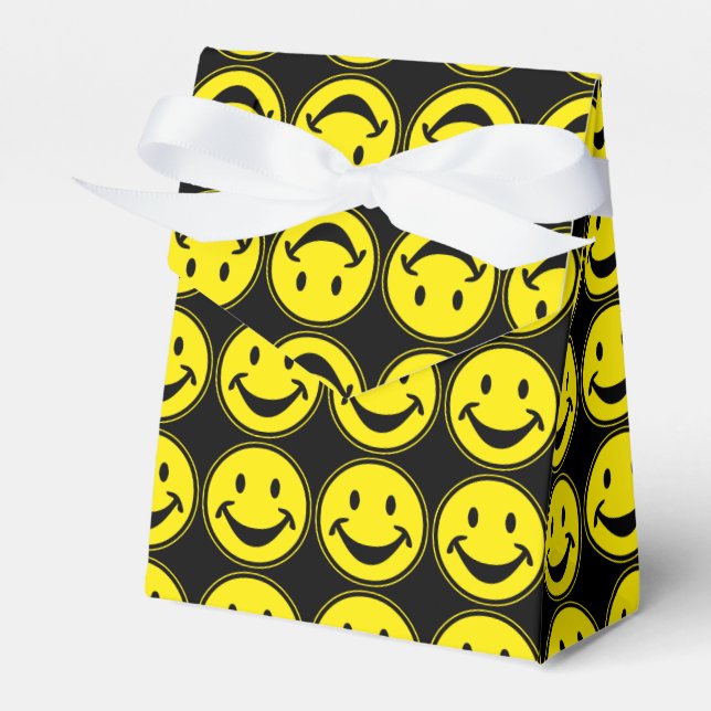 Caja Para Regalos Divertido amarillo + tu fondo e ideas (Front Side)