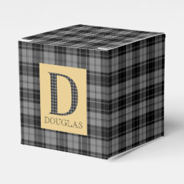 Caja Para Regalos Douglas Tartan Monogram D