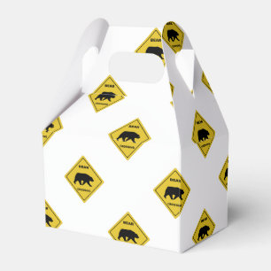 Caja Para Regalos El oso de SlipperyJoe cruzando la silueta del oso