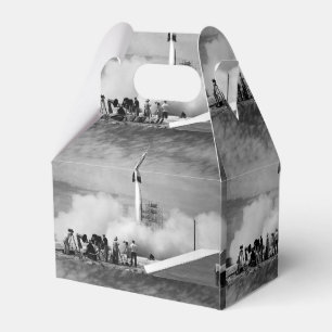Caja Para Regalos El primer lanzamiento de Rocket en Cabo Cañaveral