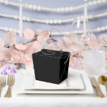Caja Para Regalos Elegante Negro Sólido<br><div class="desc">Negro</div>