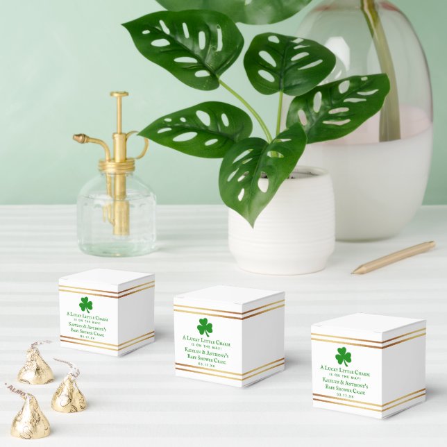 Caja Para Regalos Elegante Relieve metalizado dorado St. Patrick's D (Múltiple)