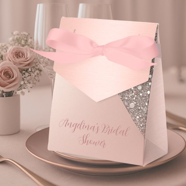 Caja Para Regalos Elegante Rosa Dorada Bridal Shower (Display on plates or tabletops — a stylish rose gold favor box for personalized bridal table decor)