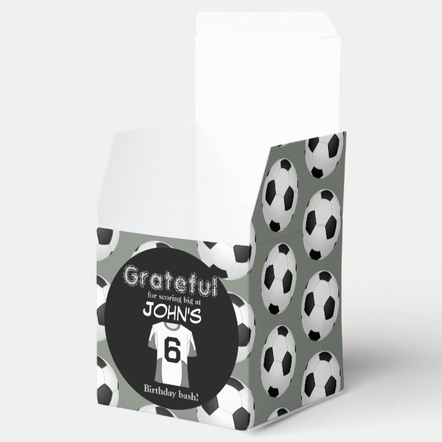 Caja Para Regalos Empieza la celebración del sexto cumpleaños (Abierto)