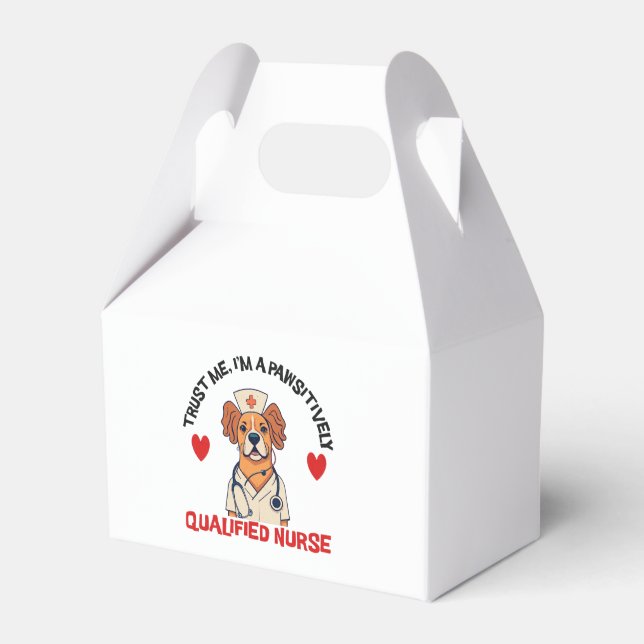 Caja Para Regalos Enfermera Calificada Pawsitivamente (Front Side)