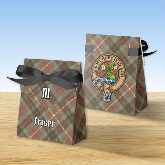 Caja Para Regalos Escudo de Clan Fraser sobre la caza al tartán eros (Subido por el creador)