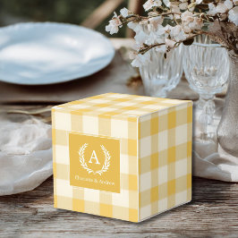 Caja Para Regalos Escudo de Monograma de Gingham amarillo