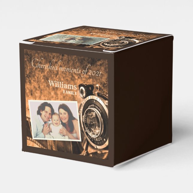Caja Para Regalos Familia de personalizados rústicos de cámara retro (Costado Anverso)