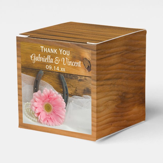 Caja Para Regalos Faux Barn Wood Pink Daisy y Horseshoe Boda (Costado Anverso)