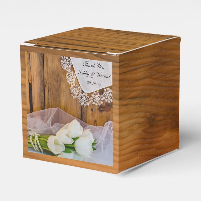 Caja Para Regalos Faux Barn Wood Rustic Tulips Barn Boda (Costado Anverso)