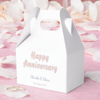 Caja Para Regalos Feliz aniversario agregar nombre rosa gris pastel 