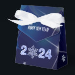 Caja Para Regalos Feliz Año Nuevo 2022. Diseño de copas de nieve<br><div class="desc">Feliz Navidad y Feliz Año Nuevo 2022 Familia de diseño de copos de nieve / Boda / Compañía / Empresa Favor Personalizado | Cajas de regalo. Tarjetas de correspondencia y regalos disponibles en la categoría Navidades y Año Nuevo de nuestra tienda.</div>