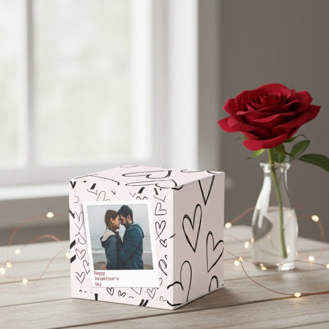 Caja Para Regalos Feliz Día de San Valentín Moderna y elegante foto  (Subido por el creador)