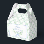 Caja Para Regalos Feliz estribillo navideño y bribón azul<br><div class="desc">Esta caja de favores de la moda presenta un diseño de Navidades del milenio con una franja azul y verde con un arco azul con el texto que dice "Feliz Navidad para ti". El fondo está decorado en tonos azules y verdes.</div>