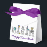 Caja Para Regalos Feliz Hanukkah NYC New York City Chanukah Holiday<br><div class="desc">Cuenta con un original ilustracion con lápiz y tinta de varios monumentos de la ciudad de Nueva York "vestidos" para las vacaciones. ¡Perfecto para Hanukkah! ¿No ves lo que estás buscando? ¿Necesita ayuda con la personalización? Contacte con Rebecca para que tenga algo diseñado para usted.</div>