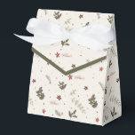 Caja Para Regalos Feliz navidad silenciada Holly Foliage<br><div class="desc">Holly,  poinsettias y elementos de follaje de invierno con colores mullidos sobre un fondo de color crema. Encabezado de "Feliz Navidad". Por favor,  contacte con cualquier comentario o para obtener ayuda de personalización. ¡Siempre feliz de ayudar!</div>