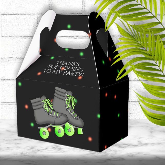 Caja Para Regalos Fiesta de cumpleaños del chico para patinar sobre  (Subido por el creador)