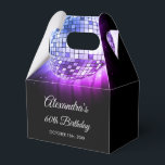 Caja Para Regalos Fiesta de cumpleaños número 70 de la púrpura 60, b<br><div class="desc">Haga que sus huéspedes se sientan como estrellas de la discoteca con nuestra Caja de Favor Disco Ball Purple 60th Birthday Party 70's. Estas cajas de favores son la manera perfecta de enviar a sus amigos y familia a casa con un toque de nostalgia de los años 70 después de...</div>