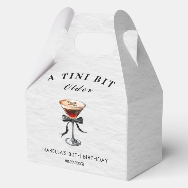 Caja Para Regalos Fiesta de cumpleaños un poco mayor Tini Martini de (Anverso)