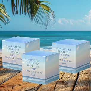 Caja Para Regalos Fiesta de Reunión Familiar en la Playa al Atardece