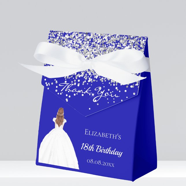 Caja Para Regalos Fiesta de vestimenta blanca azul real (Subido por el creador)