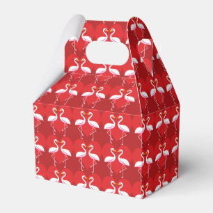 Caja Para Regalos Flamencos blancos rosados con corazón rojo