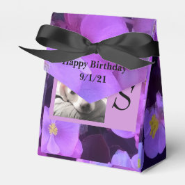 Caja Para Regalos Flor morada de lavanda Añadir inicial en perro de 