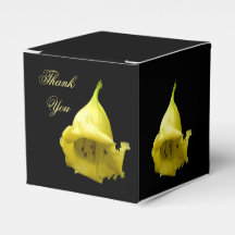 Flor tropical amarilla