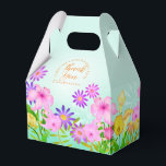 Caja Para Regalos Floral Garden Tent Favor Box<br><div class="desc">Atractivo diseño floral.</div>