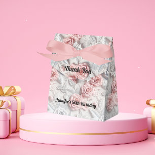 Caja Para Regalos Flores blancas rosadas de cumpleaños