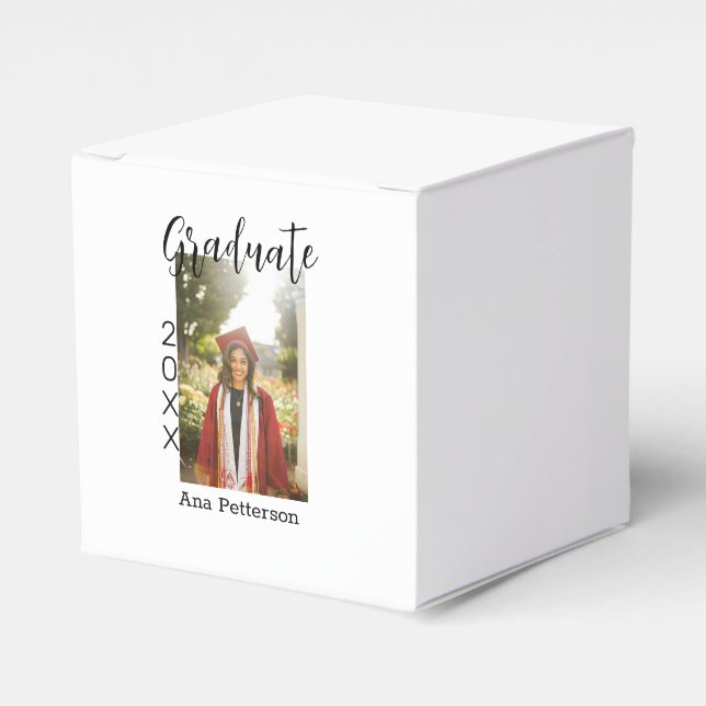 Caja Para Regalos Foto de graduado clásica moderna con año nombre rú (Costado Anverso)