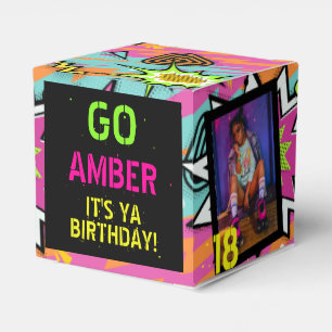 Caja Para Regalos Foto de neón retra enrrollada de la fiesta de