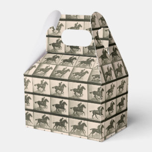 Caja Para Regalos Fotografía de cosecha de caballos en movimiento