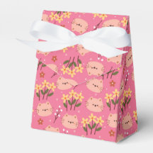 Gato y flores cortas