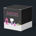 Caja Para Regalos Girly Science Fiesta<br><div class="desc">¿Conoces a un chica que ama la ciencia? ¡Un fiesta con temática científica es perfecto para el pequeño científico de tu vida! Hacerlo una increíble fiesta de cumpleaños para los niños con la Cajeta de Favor del Girly Science Party diseñada por Enchantsofisticada Design Company. Estas cajas de favores de cumpleaños...</div>