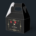 Caja Para Regalos Gold Art Deco Vegas Casino Royale 50 cumpleaños<br><div class="desc">¡CUALQUIER EDAD! Glam, Royal, Diseño de tarjetas Vintage Gran Gatsby y Casino con temática. Presenta un Gran Gatsby, una forma de estilo Hollywood Art Deco de los años 20 de Roaring, una imitación real de oro más libre de lis, fuentes vintage, un par de dados, también, jugando trajes de cartas...</div>
