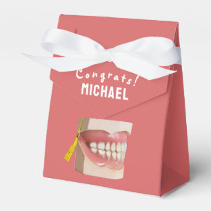 Caja Para Regalos Graduación de la Facultad de Odontología