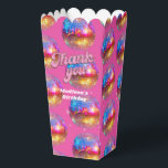 Caja Para Regalos Groovy Disco Ball Purpurina rosado de la fiesta de<br><div class="desc">¿Te encanta la bola de baile disco de los 80? ¿La bola disco de los 70? ¡Mira nuestras Bolas de Favor de Purpurina Rosado de la fiesta de cumpleaños Groovy Disco! Celebre con estilo con nuestras vibrantes bolas disco de cumpleaños, cajas de favores rosadas calientes con un espejo de oro...</div>