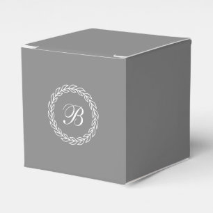 Caja Para Regalos Guirnalda gris con monograma Personalizado