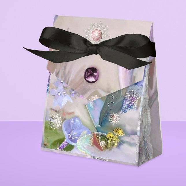 Caja Para Regalos Hada en su pequeño mundo (Subido por el creador)