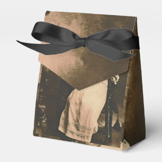 Caja Para Regalos Hermanos Zombie