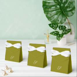 Caja Para Regalos Inicial de monograma minimalista verde salvia