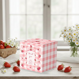 Caja Para Regalos Lazos Cuadrados de Gingham Rojo para el Primer Cum