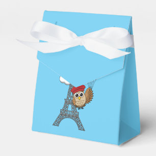Caja Para Regalos Lechuza volando con globos cardíacos en París