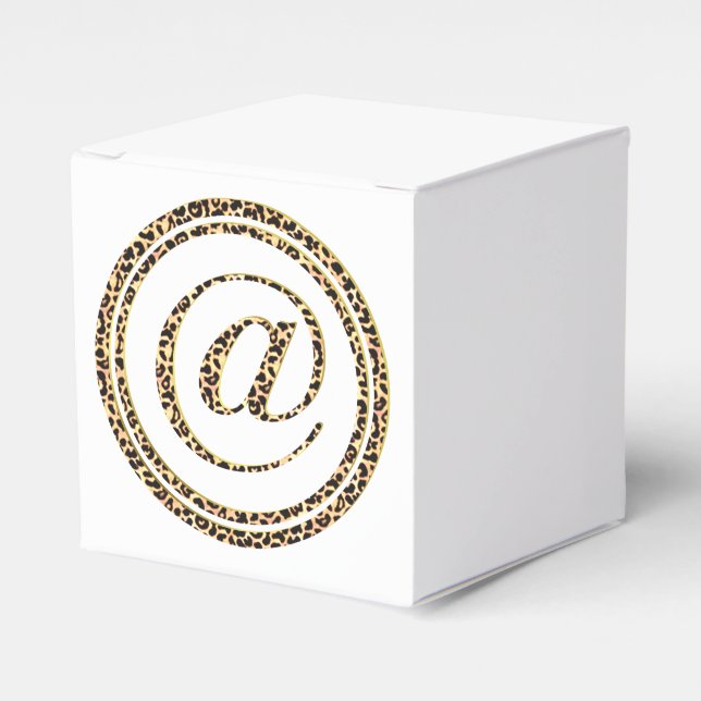 Caja Para Regalos Leopard @ (Costado Anverso)