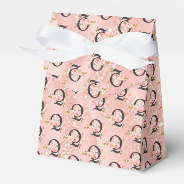 Caja Para Regalos Letra Q (Front Side)