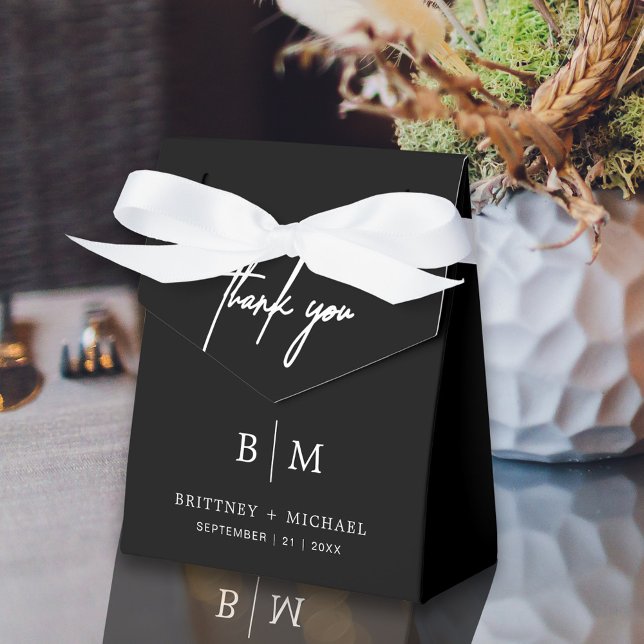 Caja Para Regalos Minimalista Gracias Boda Black (Black Thank you tented favor box bag is a perfect way to package your guest wedding favors.)